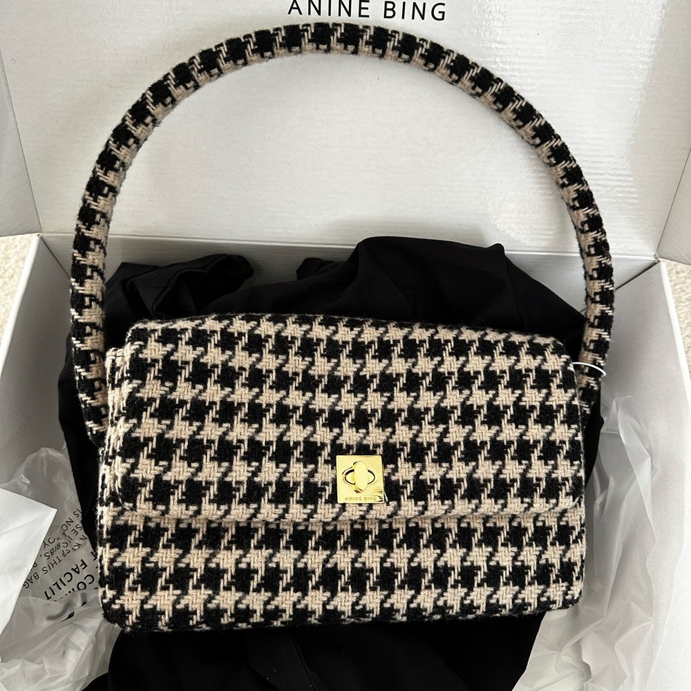 ANINE BING NWT Nico Bag in Black & Beige Houndstooth